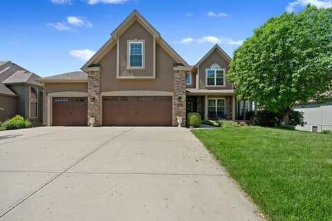 9534 N Hunter Avenue, Kansas City, MO 64157