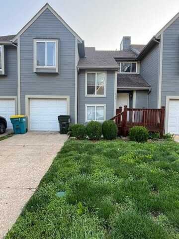 8951 Hauser Street, Lenexa, KS 66215