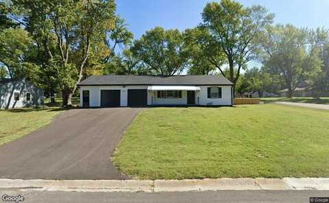 13315 10th Street, Grandview, MO 64030