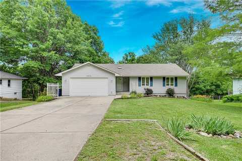 9805 Richmond Drive, Kansas City, MO 64134