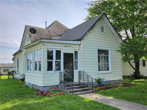 801 W 10th Street, Coffeyville, KS 67337