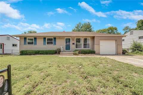 3208 S Claremont Avenue, Independence, MO 64052