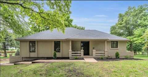 9414 Cyclone Lane, Lees Summit, MO 64064