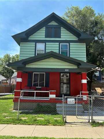 5223 wilburn Court, Kansas City, MO 64123