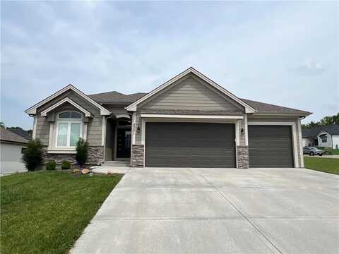 2321 DOVECOTT Drive, Kearney, MO 64060
