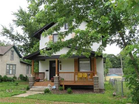 205 W Wea Street, Paola, KS 66071
