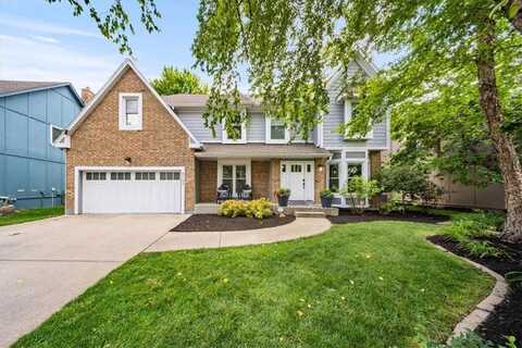 8102 W 153rd Street, Overland Park, KS 66223
