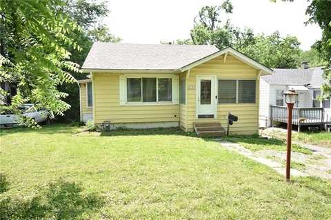 1906 S Ash Avenue, Independence, MO 64052