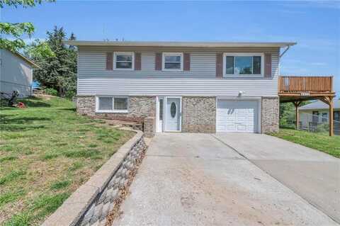 8410 Barnett Avenue, Kansas City, KS 66112