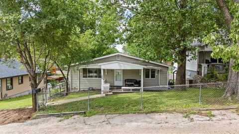 8700 Independence Avenue, Kansas City, MO 64125