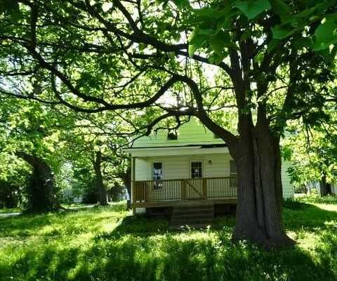 126 Locust Street, Wellsville, KS 66092