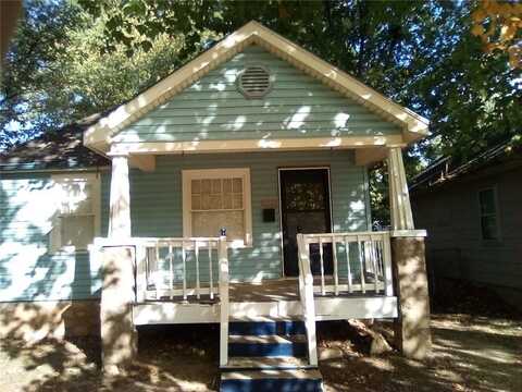 1415 Central Avenue, Leavenworth, KS 66048