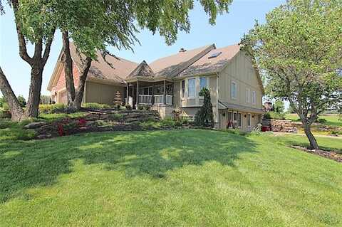 705 Sandpiper Street, Raymore, MO 64083