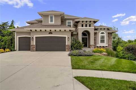 9238 Marion Street, Lenexa, KS 66220