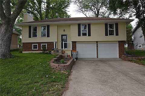 1748 NE Ridgeview Drive, Lees Summit, MO 64086