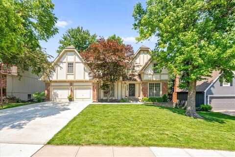 12224 Connell Drive, Overland Park, KS 66213
