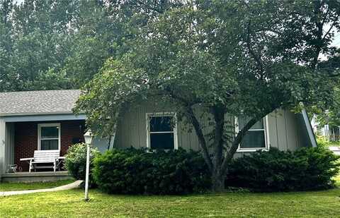 1300 S Main Street, Harrisonville, MO 64701