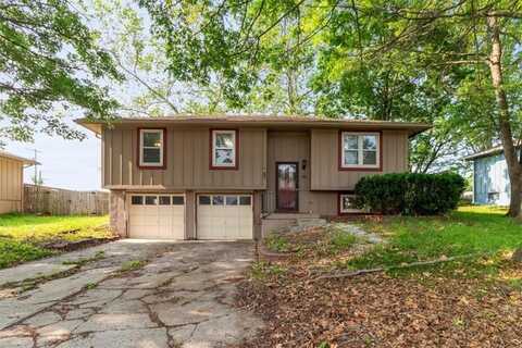 111 SW 21st Street, Oak Grove, MO 64075