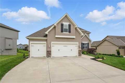 7611 N Adrian Avenue, Kansas City, MO 64151