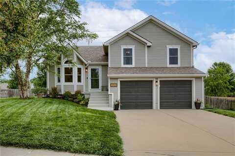 10835 N Smalley Court, Kansas City, MO 64157