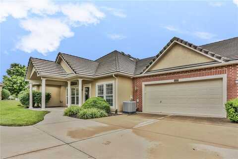 5428 W 145th Terrace, Leawood, KS 66224