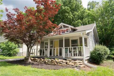 1017 E 75th Terrace, Kansas City, MO 64131