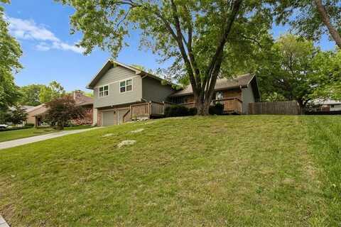 2916 Rimrock Drive, Lawrence, KS 66047