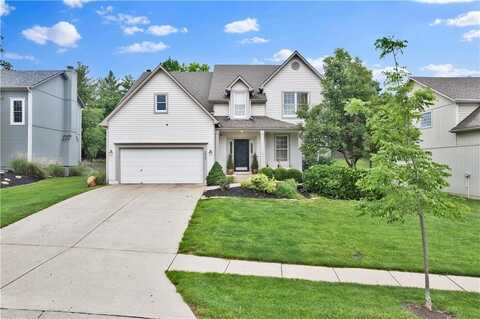 5318 W 159th Terrace, Overland Park, KS 66085