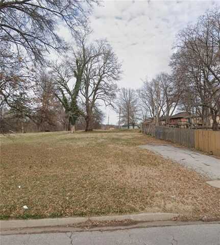 1124 E WALNUT Street, Independence, MO 64050