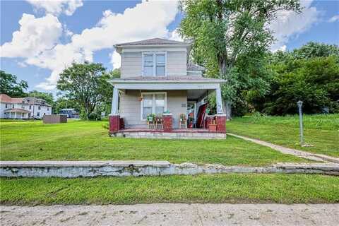 2209 Angelique Street, Saint Joseph, MO 64501