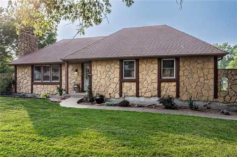 406 Frederick Drive, Gower, MO 64454