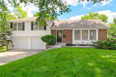 7801 Colonial Drive, Prairie Village, KS 66208