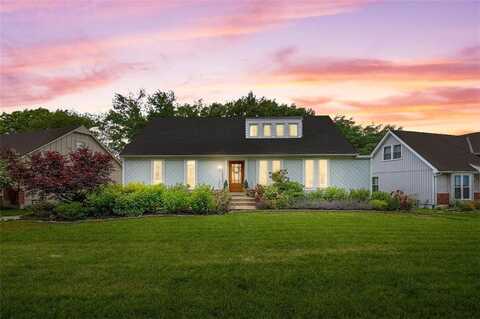 10236 Noland Road, Lenexa, KS 66215