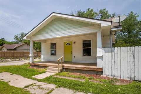114 W 2nd Street, Garden City, MO 64747