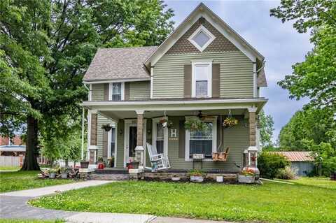 203 S Hughes Street, Hamilton, MO 64644