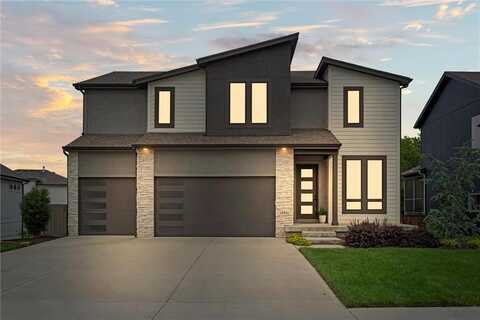 15932 W 171st Terrace, Olathe, KS 66062