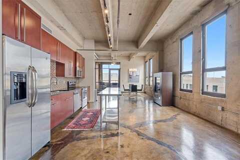 360 W Pershing Road, Kansas City, MO 64108