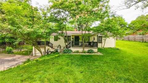 3200 N 49th Drive, Kansas City, KS 66104