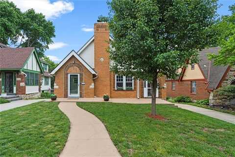 6661 Locust Street, Kansas City, MO 64131