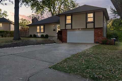 12908 CRYSTAL Avenue, Grandview, MO 64030