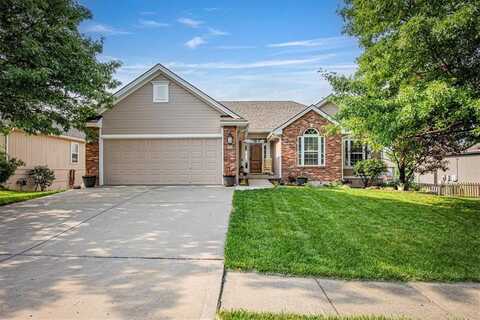 905 W 8th Avenue, Kearney, MO 64060
