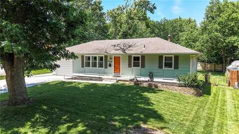 109 N 1st Street, Blue Springs, MO 64014