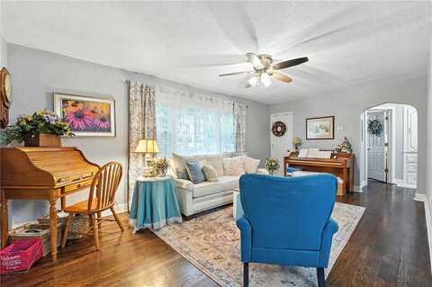 5103 NE Marvin Road, Kansas City, MO 64118