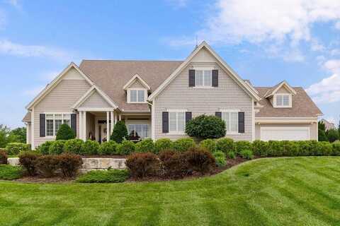 10309 S Oakcrest Lane, Olathe, KS 66061
