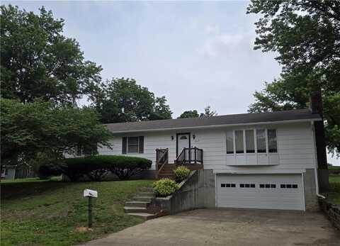 2213 Millwood Drive, Atchison, KS 66002