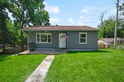 919 Walnut Street, Leavenworth, KS 66048