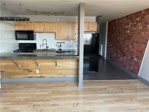600 E 8th Street, Kansas City, MO 64106
