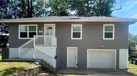1703 Beverly Circle, Harrisonville, MO 64701