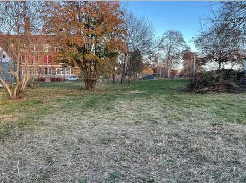 7422 Tracy Avenue, Kansas City, MO 64131