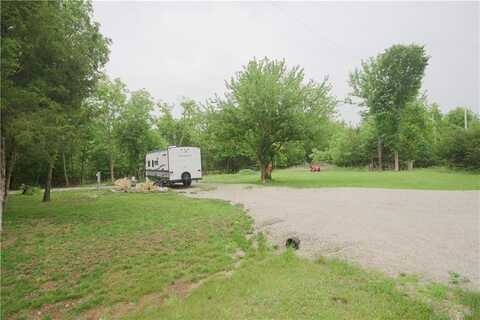 42 Silver Lane, Linn Valley, KS 66040